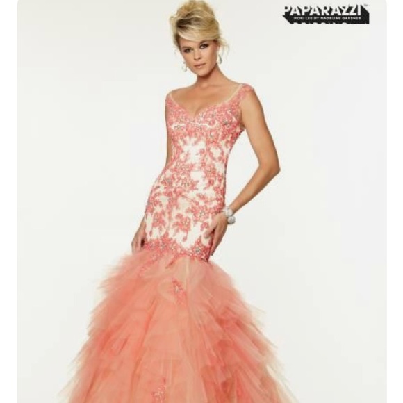 Mori Lee Mermaid Prom Dress, Size 2, Backless - Picture 8 of 8